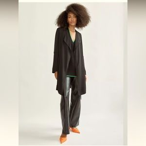 Aritzia-Babaton, **modern taupe** FLOWY TRENCH COAT, XS